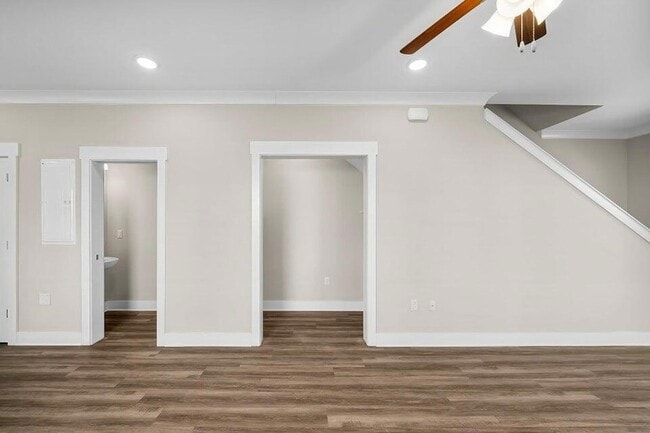 Building Photo - 303 N Sand Palm Rd