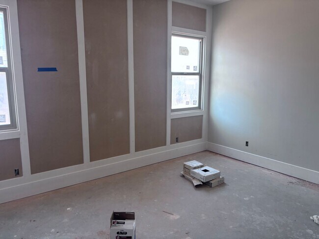 Building Photo - 536 Homeside Rd