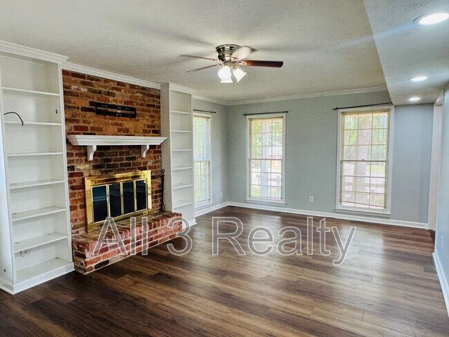 Building Photo - 5733 Hitching Post Ct