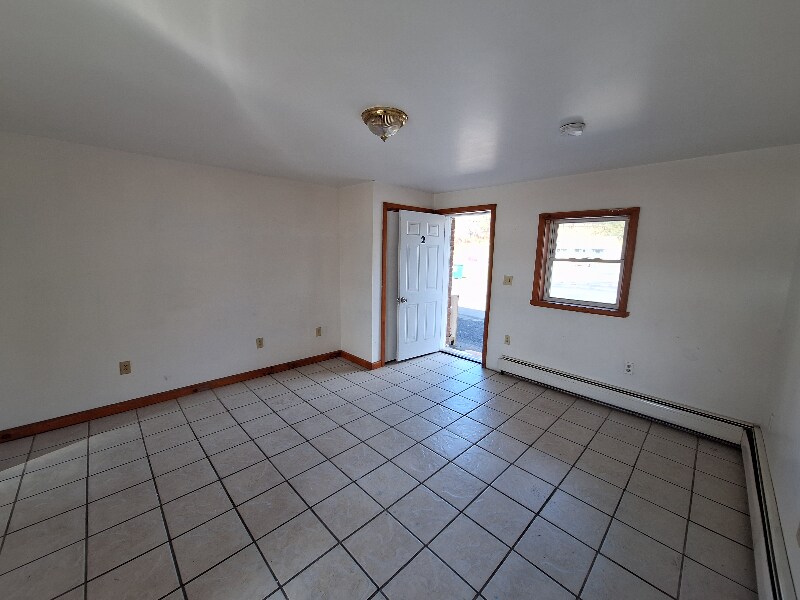 Building Photo - 2071 Ulster Ave
