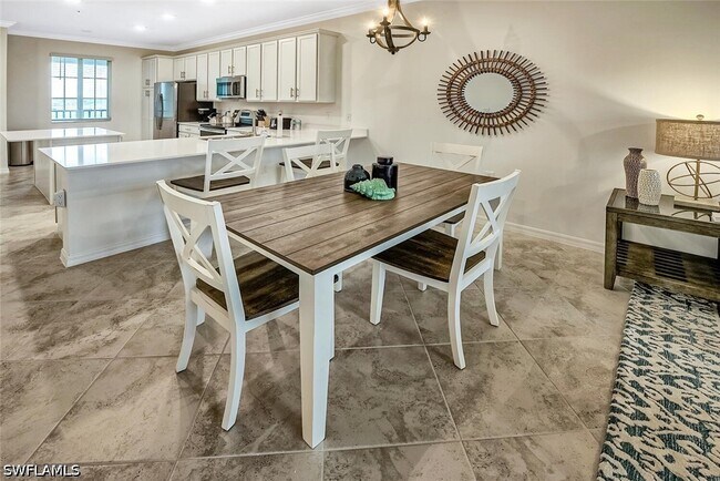 Building Photo - 6058 National Blvd