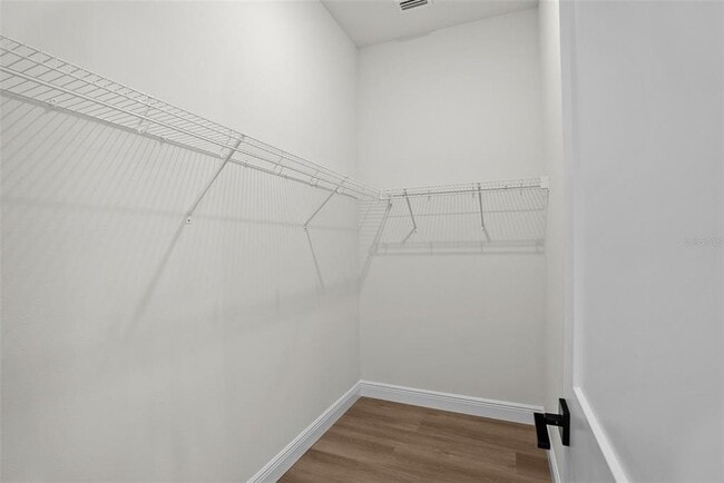 Building Photo - 4009 W Euclid Ave