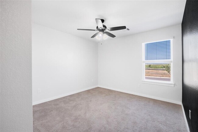 Building Photo - 645 Jane Long Dr