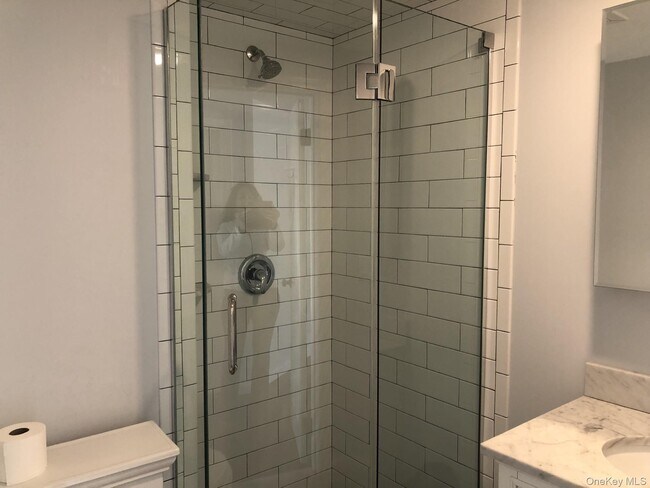 Building Photo - 104 Gail Ct