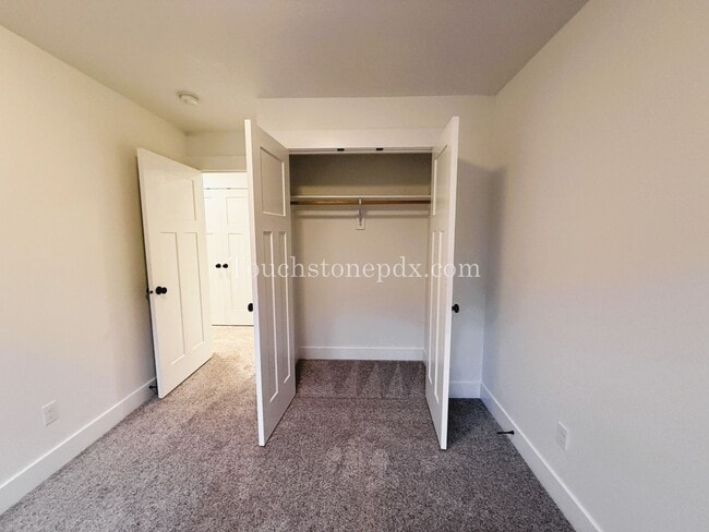 Building Photo - 16764 Chula Vista Ave