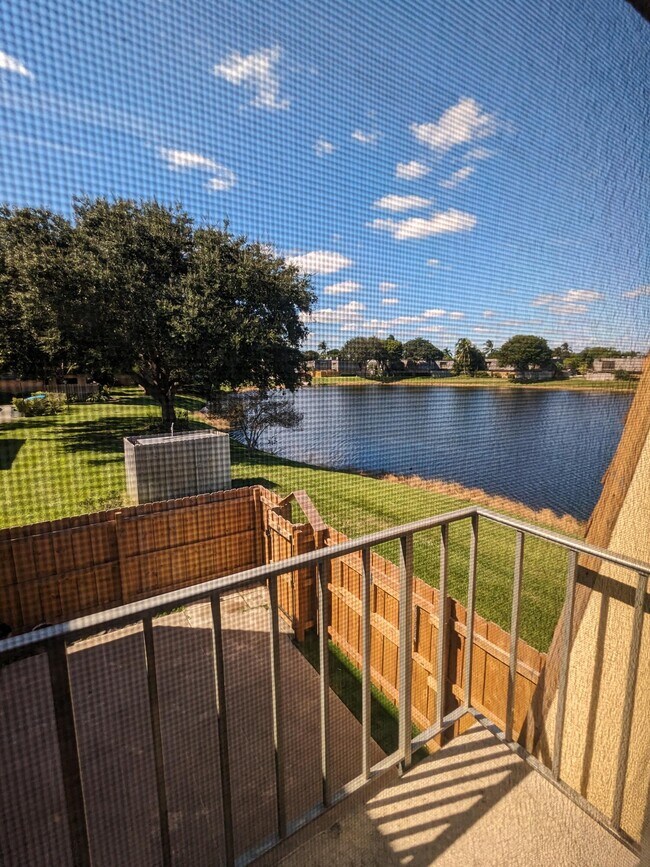 Building Photo - 296 Arabian Rd