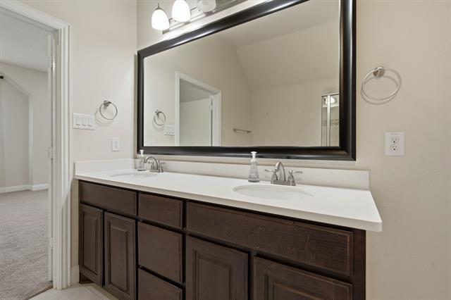Building Photo - 2533 Gramercy Park Dr