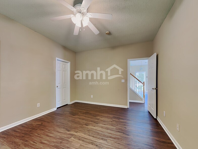 Building Photo - 24 Hartsfield Ct