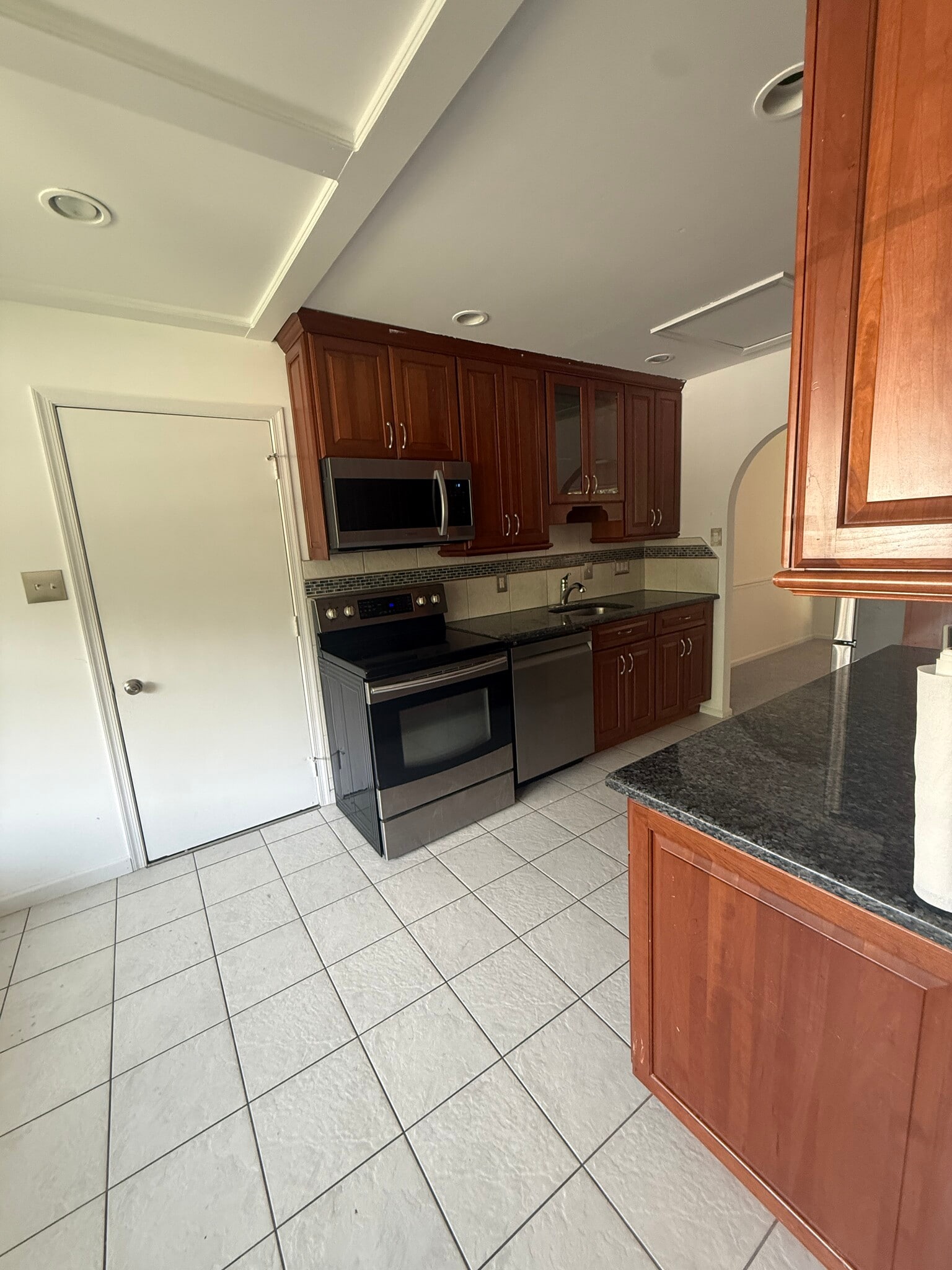 Building Photo - 3229 Manitoba Dr