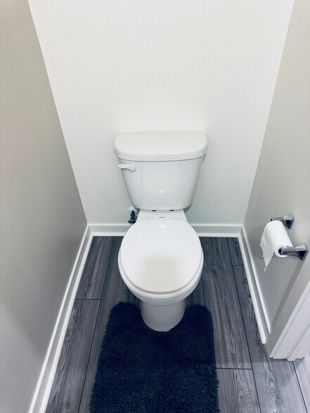 Building Photo - 80425 Enclave Ct