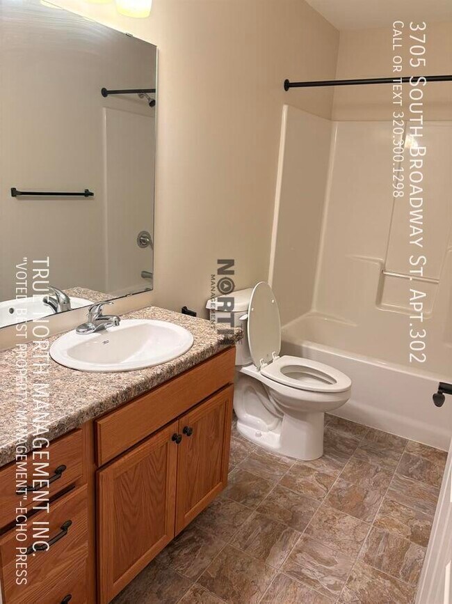 Building Photo - 3705 S Broadway St