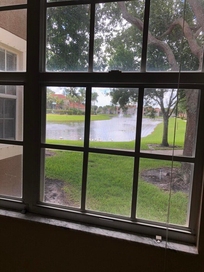 Building Photo - 15025 Michelangelo Blvd