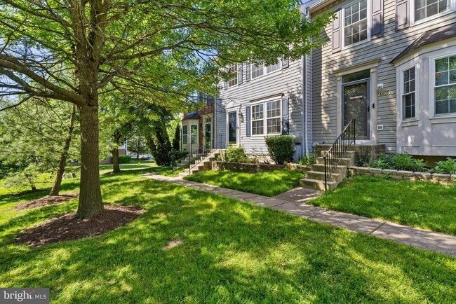 Building Photo - 6607 Rumfire Ct