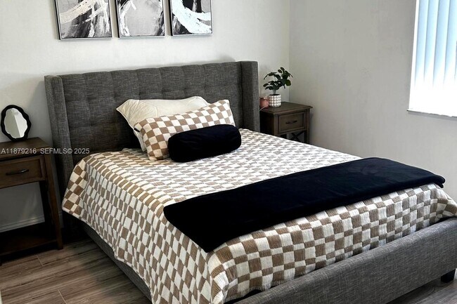 Building Photo - 13221 SW 53rd St