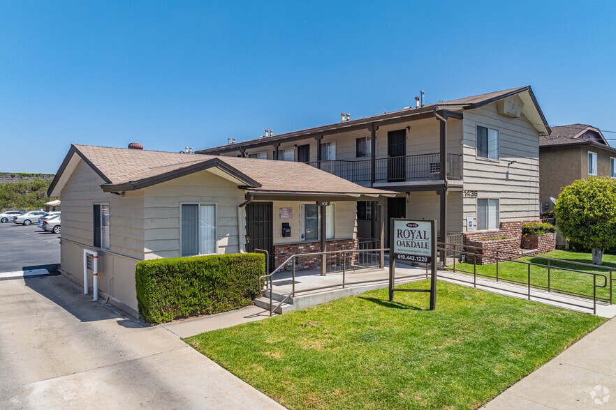 Primary Photo - Royal Oakdale Apartments