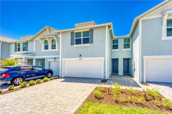 Building Photo - 407 Salisbury Cir