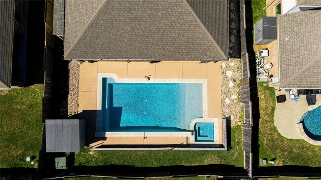 Building Photo - 2703 Osprey Ln