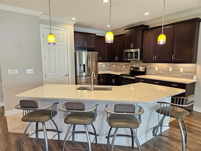 Building Photo - 1020 Bradberry Dr