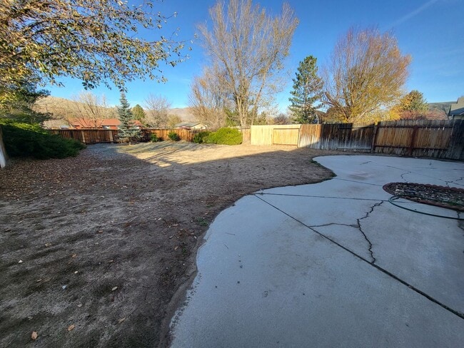 Building Photo - 246 E Gardengate Way