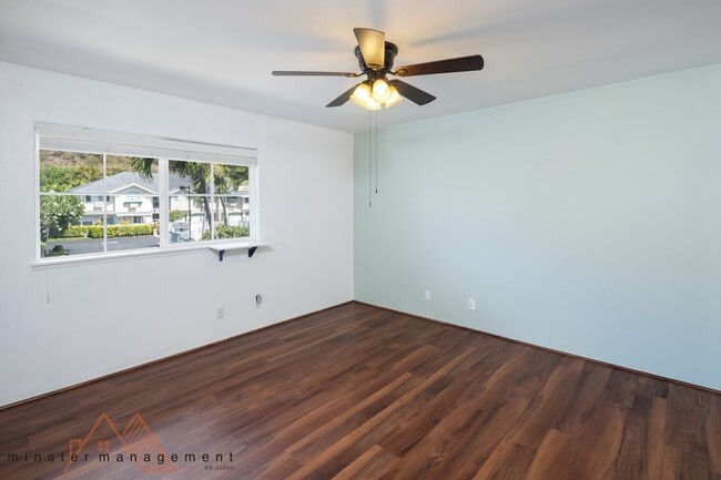 Building Photo - 7080 Hawaii Kai Dr