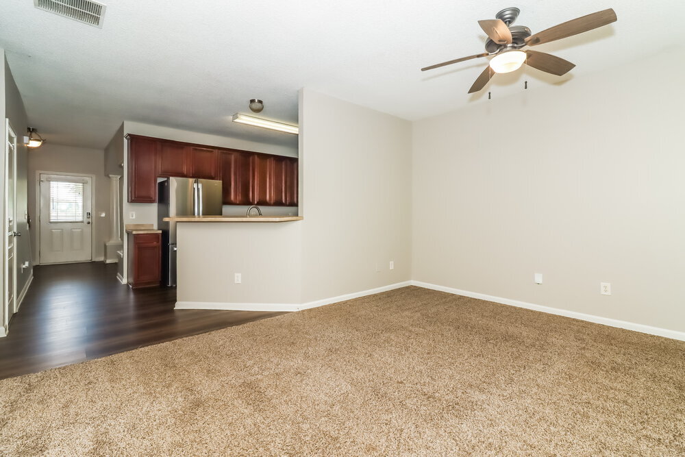 Building Photo - 468 Darbys Run Ct