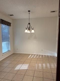 Building Photo - 1926 Twin Oaks Cir