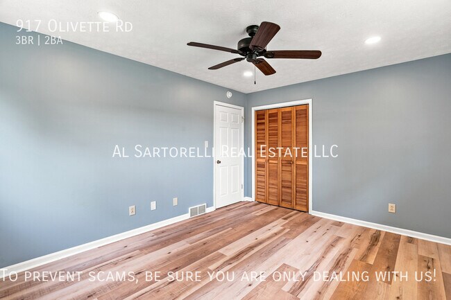 Building Photo - 917 Olivette Rd