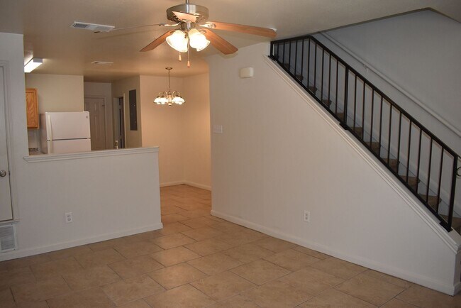 Building Photo - 3411 Turner Ave