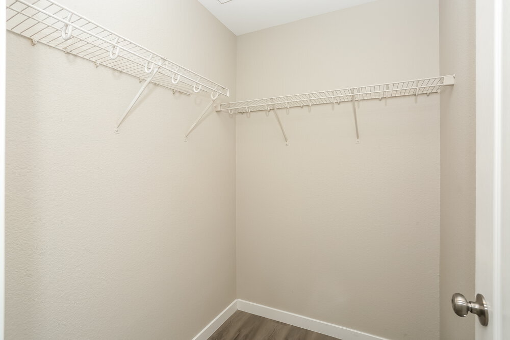 Building Photo - 10728 Cape Shore Ave