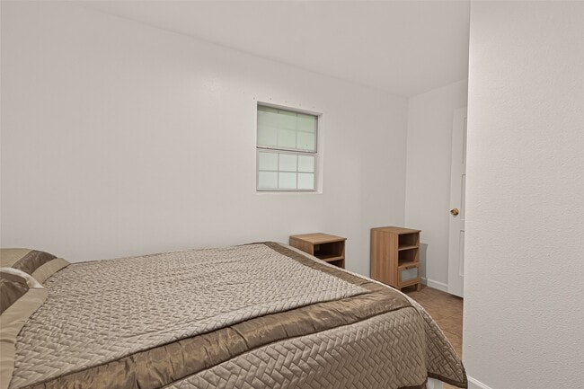 Building Photo - 13703 Segrest Dr