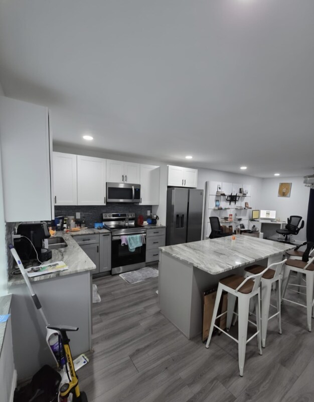 Building Photo - 2019-2023 NE 15th Ave