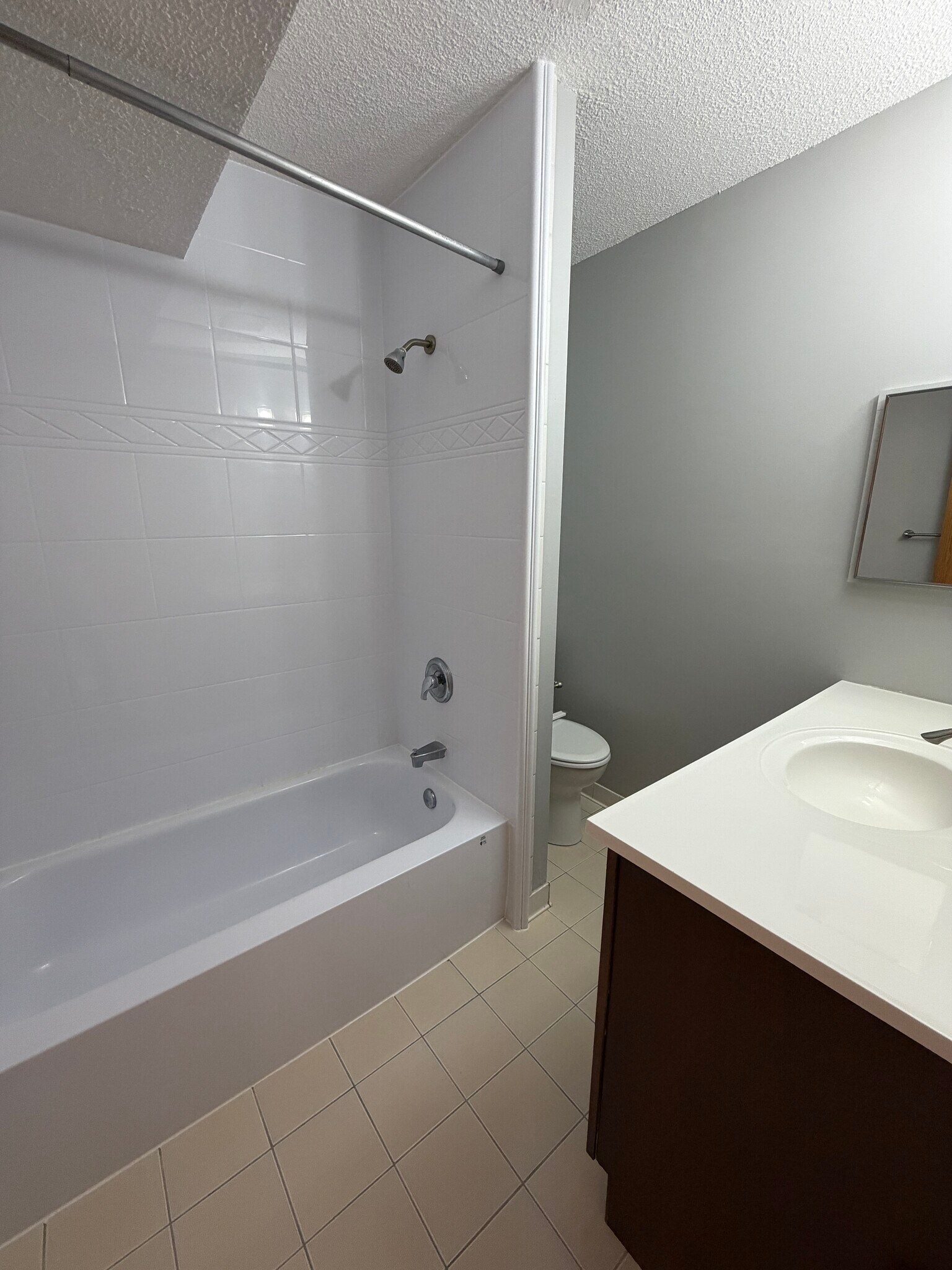 Building Photo - 1751 Beacon St