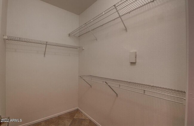 Building Photo - 7009 E Acoma Dr