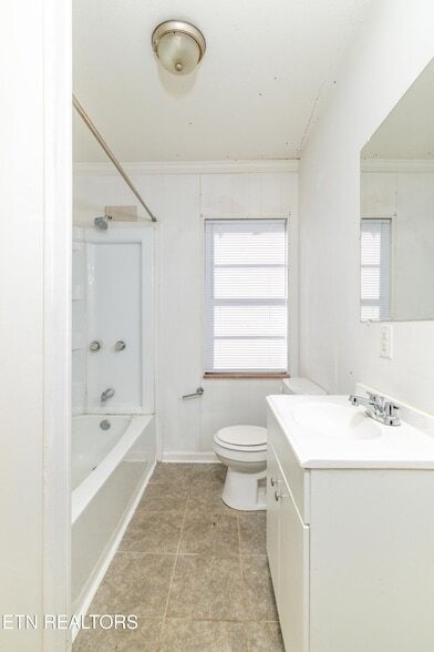 Building Photo - 241 Harless Rd