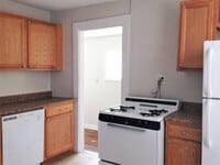 Building Photo - 362 Oldham Ave