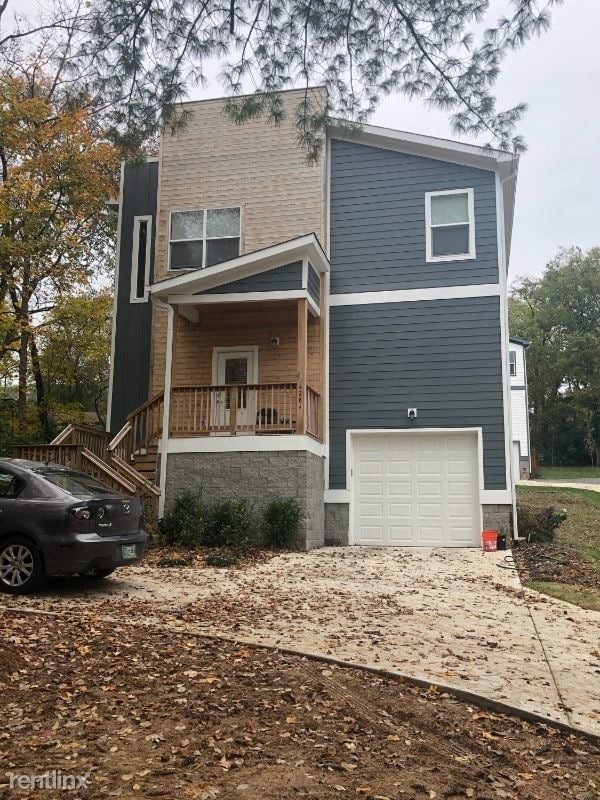 Building Photo - 1530 Riverside Dr