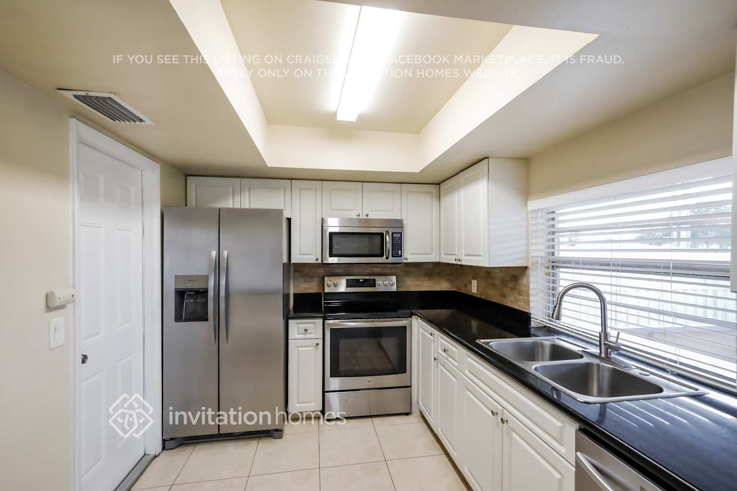 Building Photo - 350 NW 99th Way