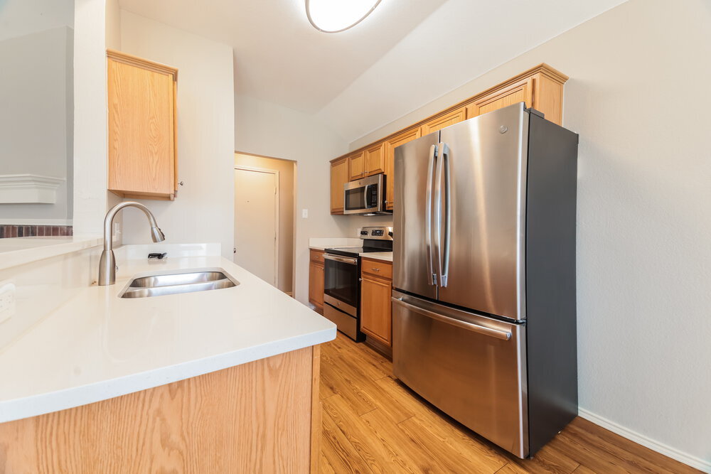 Building Photo - 420 Fireside Pl