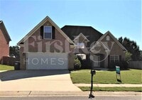 Building Photo - 452 Old Cahaba Way