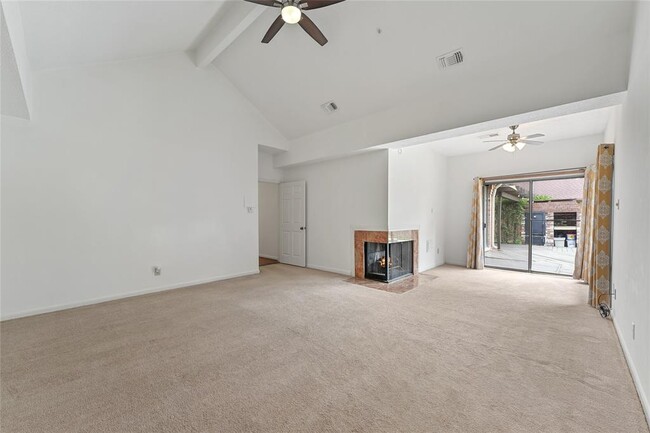 Building Photo - 13127 Waldemere Dr