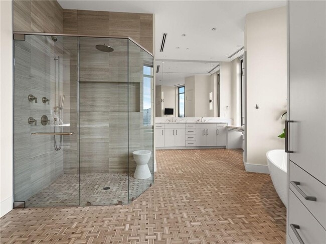 Building Photo - 3376 Peachtree Rd NE