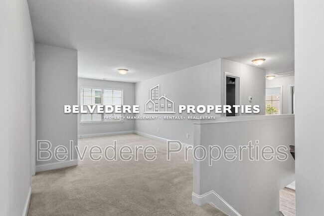 Building Photo - 5749 Marblehead Dr