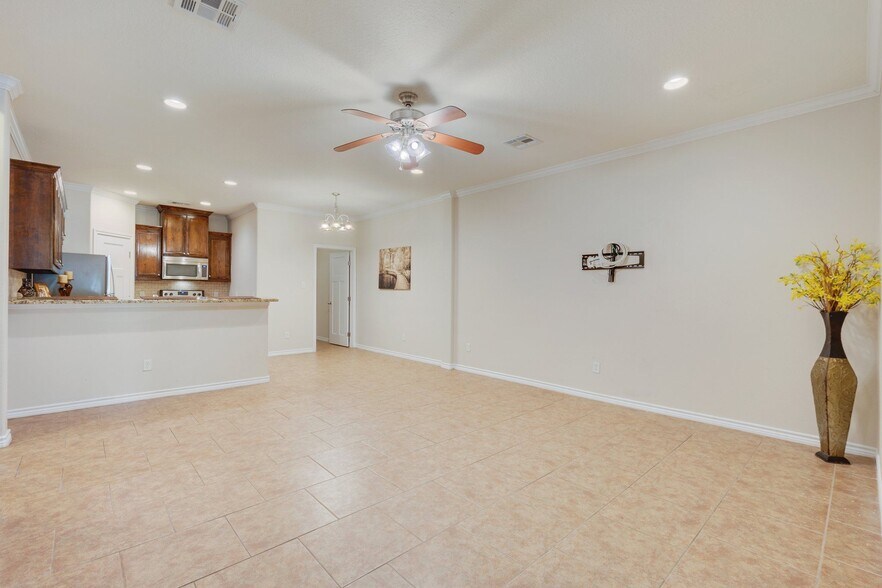 Building Photo - 3609 Haverford Rd