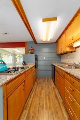 Building Photo - 40324 Lynn Rd