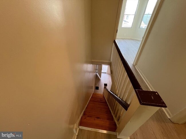 Building Photo - 258 S Cecil St