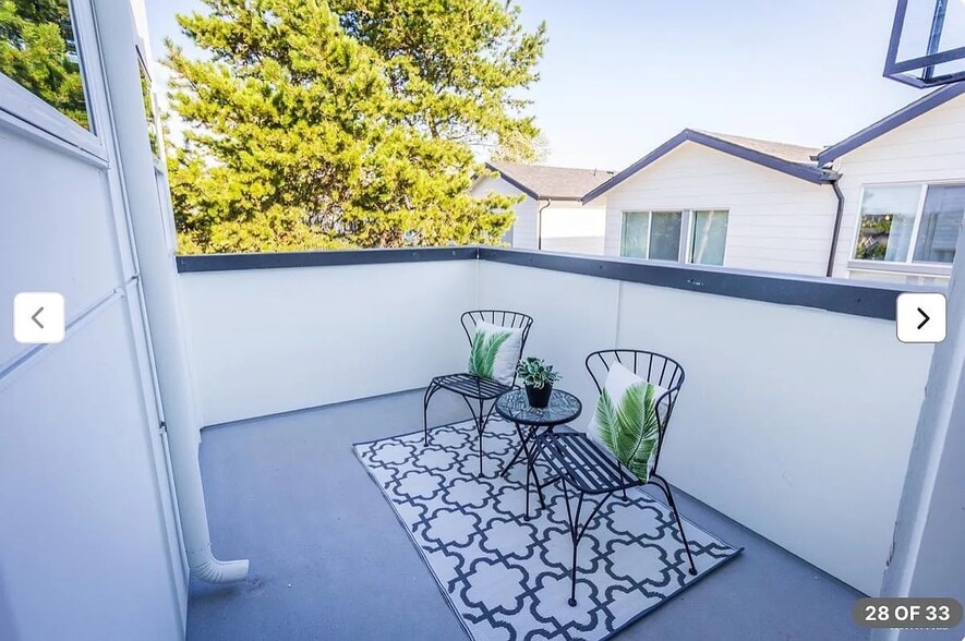 Building Photo - 7110 Beacon Ave S