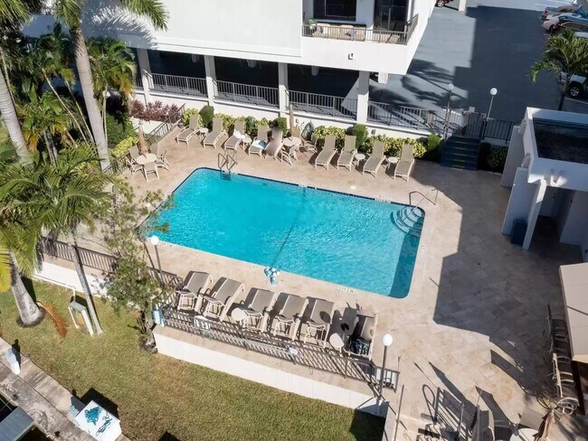 Building Photo - 1401 S Ocean Blvd