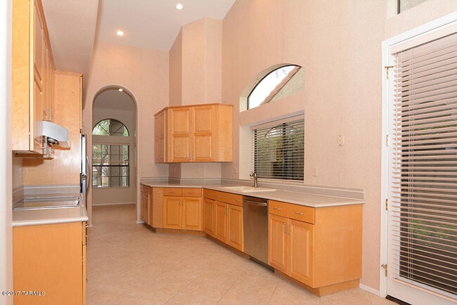 Building Photo - 6971 E Cicada Ct