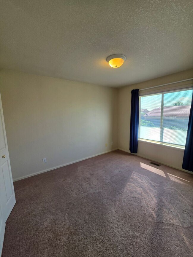 Building Photo - 1636 Weatherby Ln