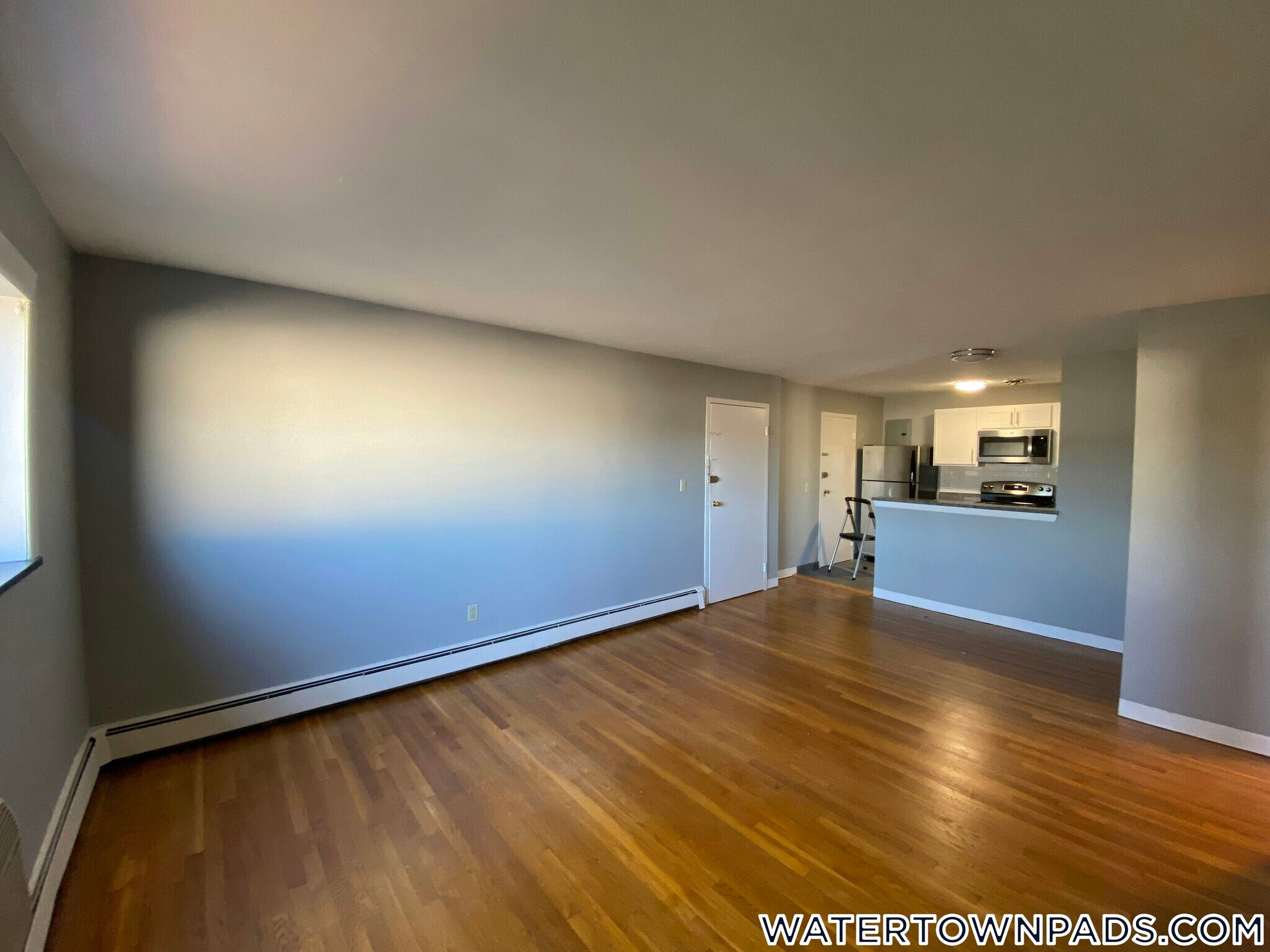 Building Photo - 14 Riverside St